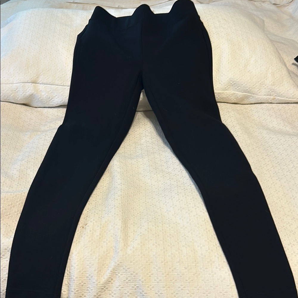 LOFT Classic Black Leggings